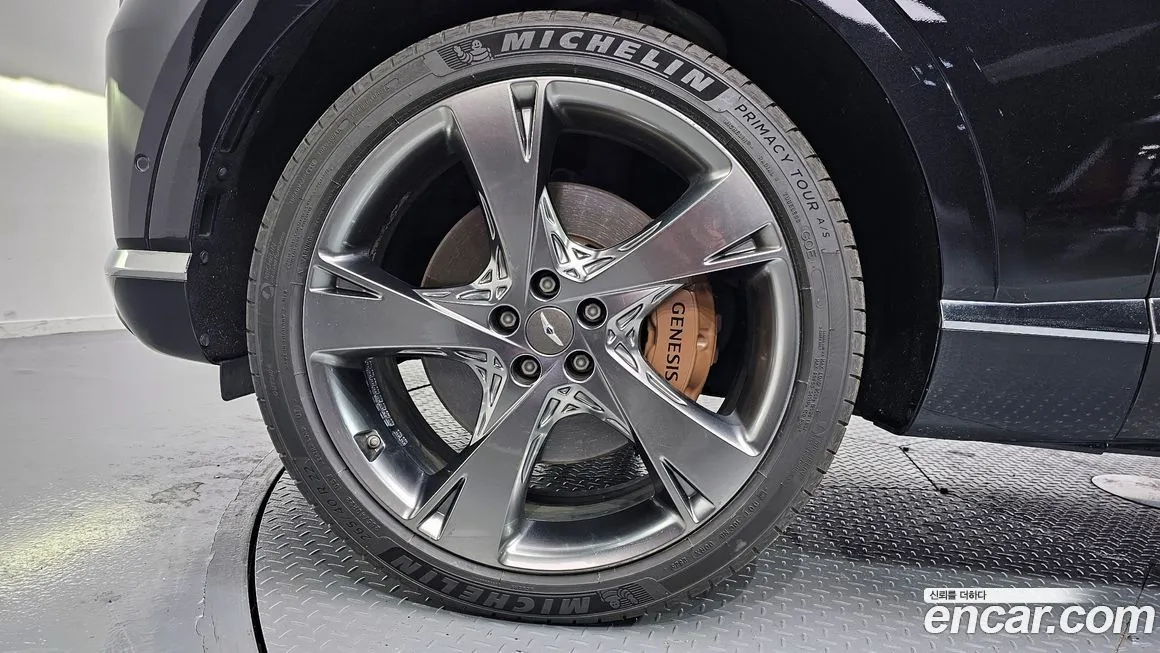 Genesis GV80 — фото 10