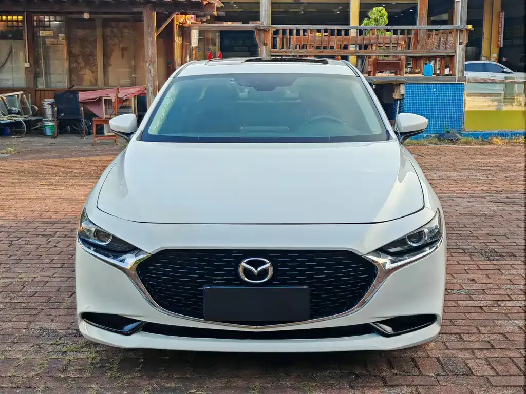 Mazda 3 Axela 2024 из CN, фото 10