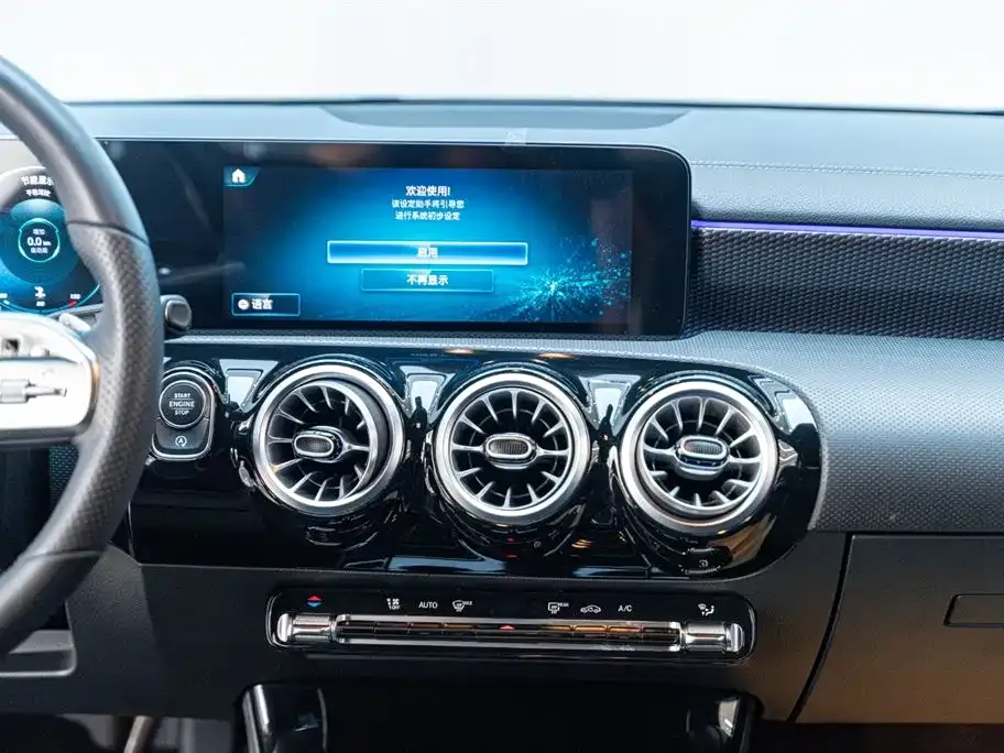 Mercedes-Benz A-Class 2023 из CN, фото 10