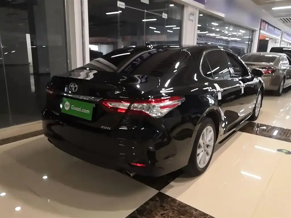 Toyota Camry 2021 из CN, фото 7