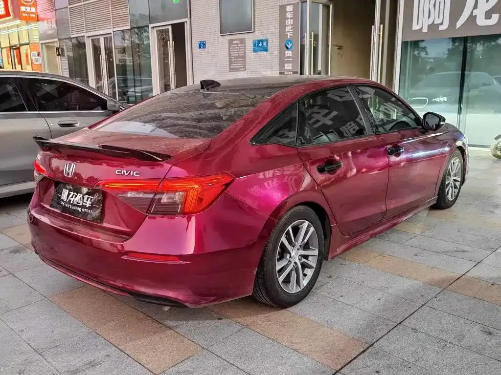 Honda Civic — фото 9