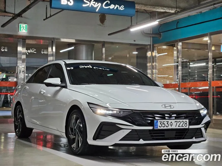 Hyundai AVANTE — фото 3
