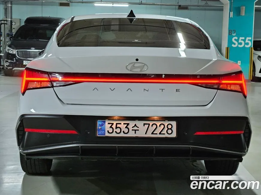 Hyundai AVANTE — фото 4