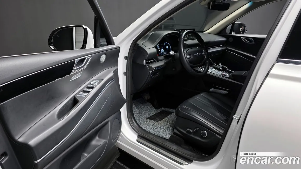 Genesis GV80 — фото 10