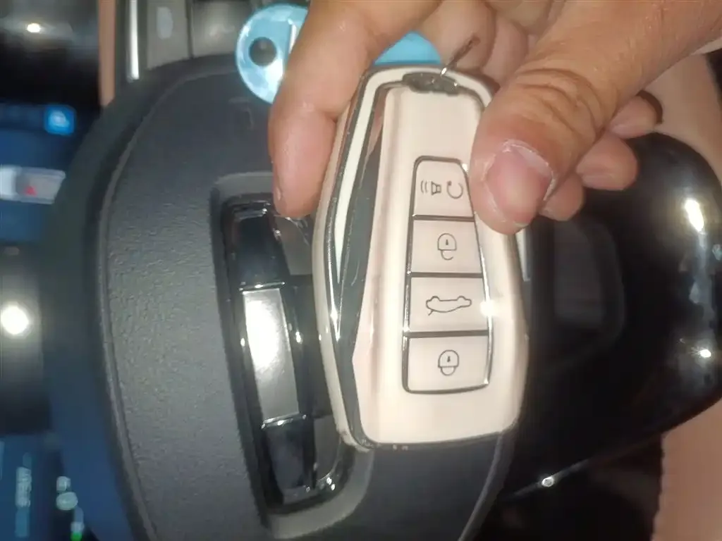Geely Icon 2023 из CN, фото 9