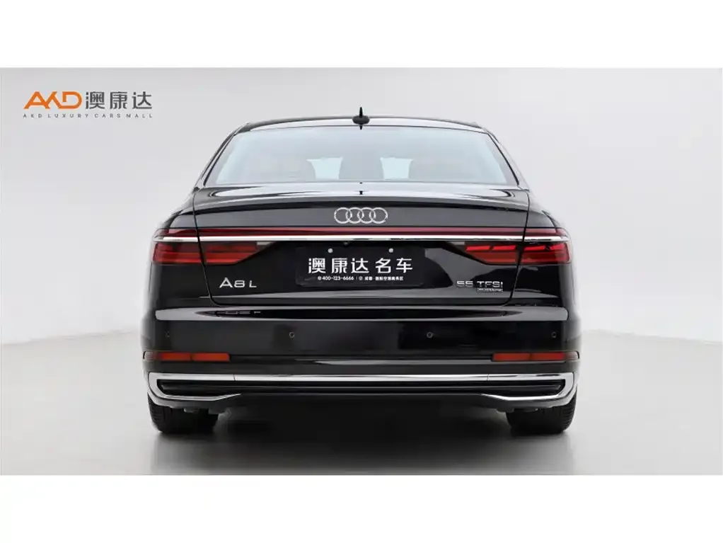 Audi A8 — фото 4