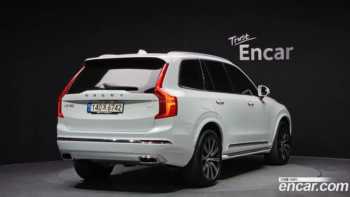 Volvo XC90 2021 из KR, фото 3