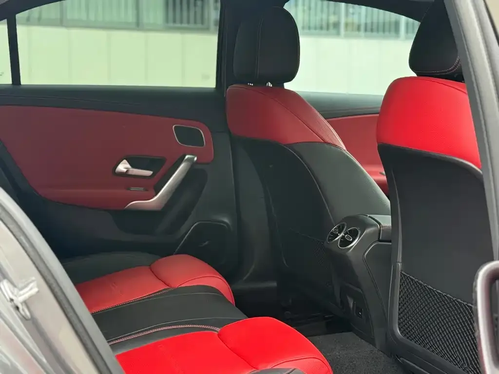 Mercedes-Benz A-Class AMG — фото 2