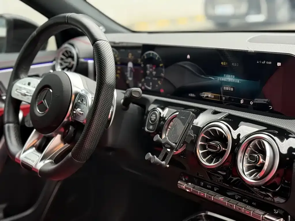 Mercedes-Benz A-Class AMG — фото 10
