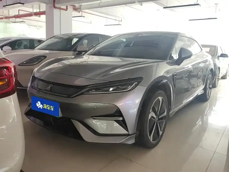 BYD L EV — фото 10