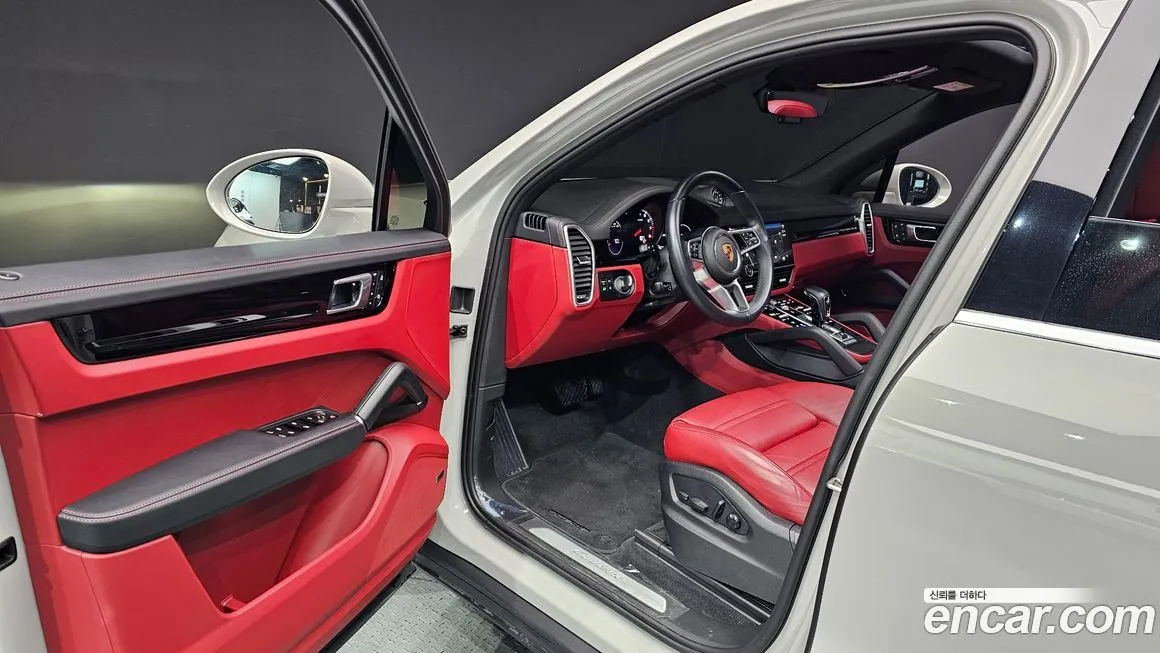 Porsche Cayenne 2023 из KR, фото 10