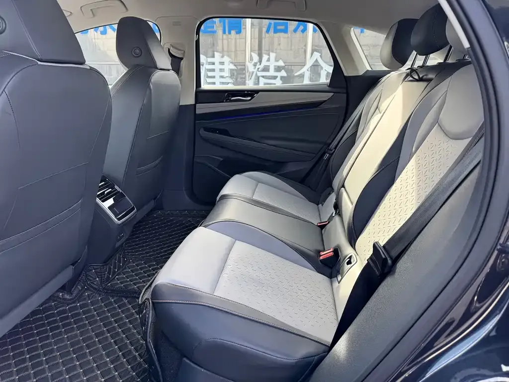 Volkswagen ID.7 VIZZION 2024 из CN, фото 8
