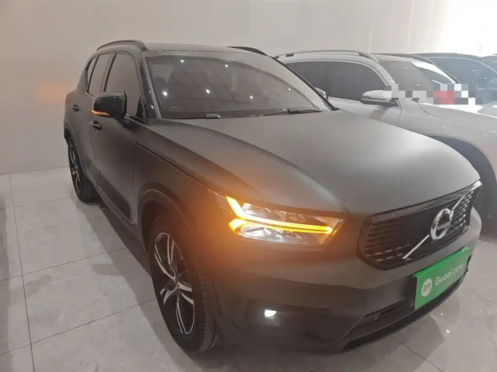 Volvo XC40 2021 из CN, фото 4
