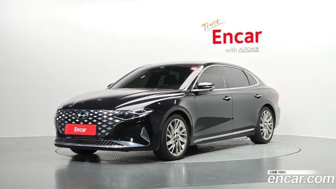 Hyundai Grandeur — фото 1