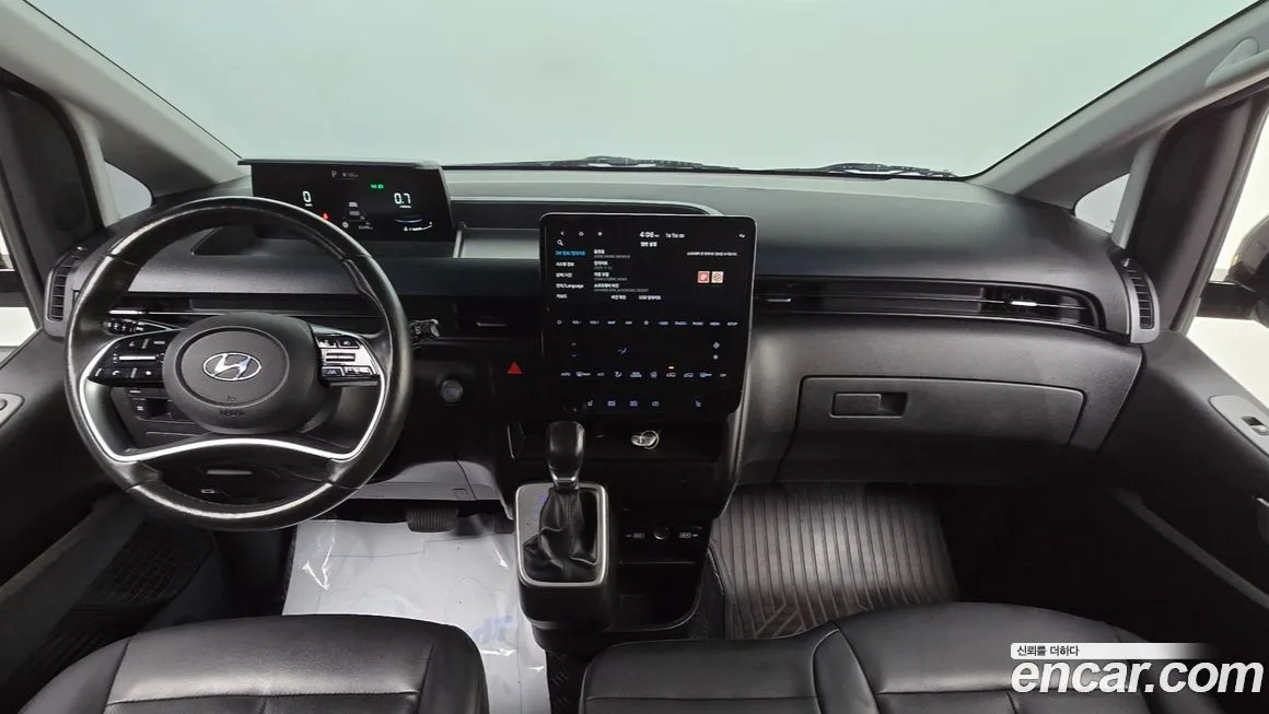 Hyundai Staria — фото 4