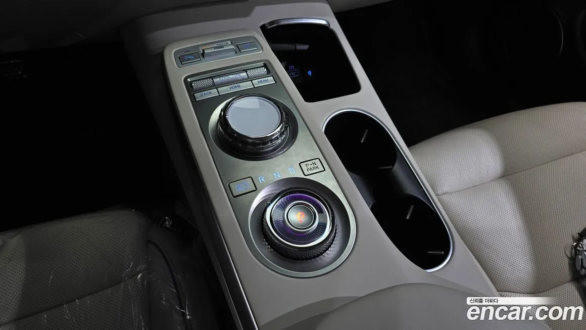 Genesis GV70 — фото 10