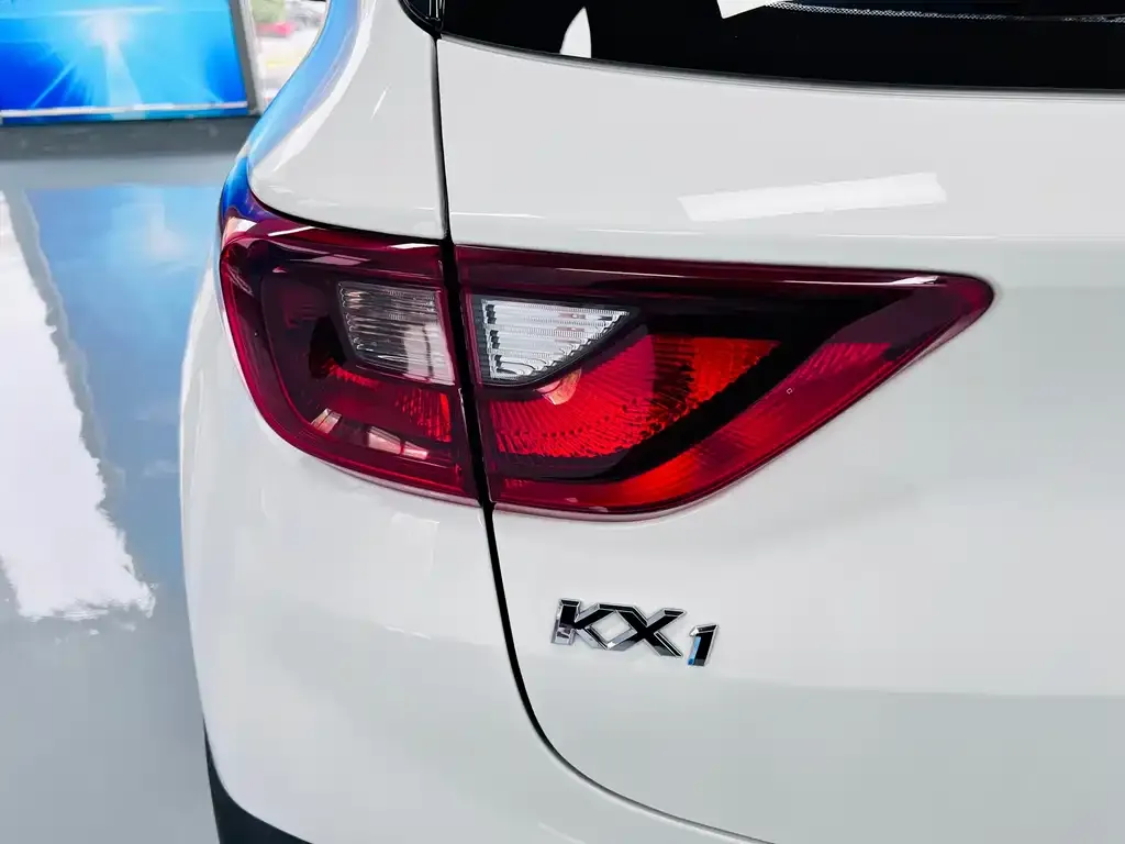 Kia KX1 2022 из CN, фото 10