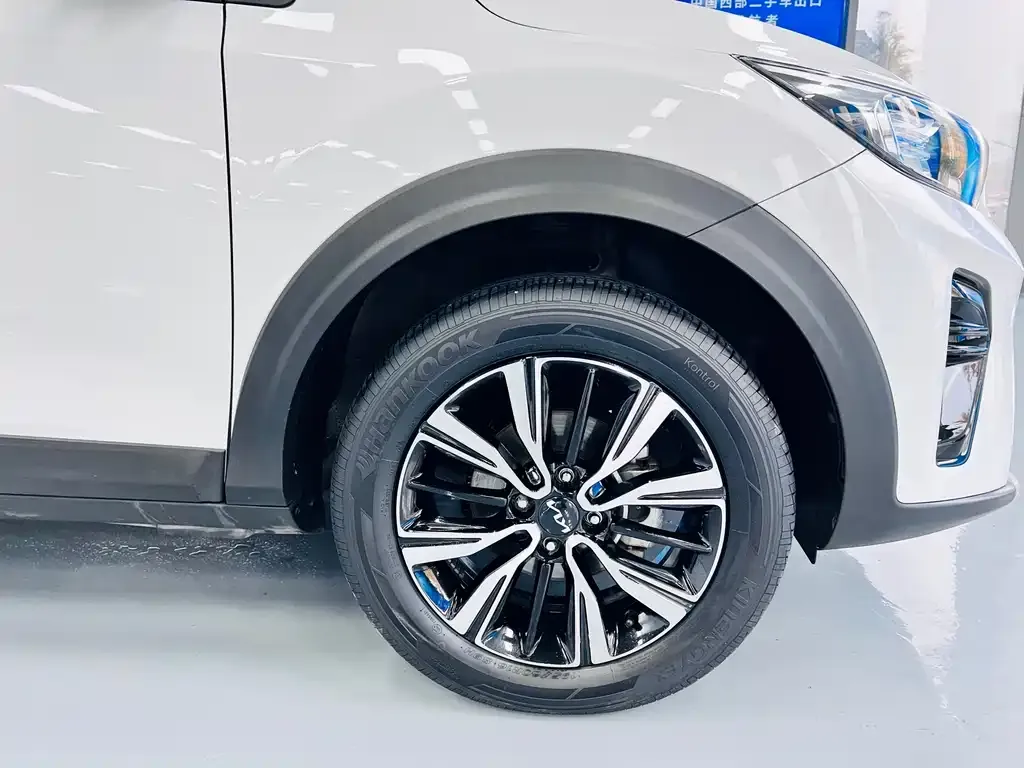 Kia KX1 2022 из CN, фото 4