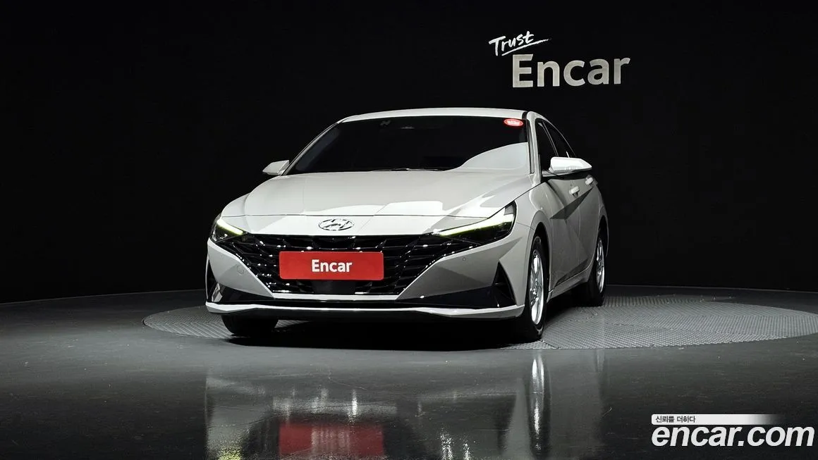 Hyundai AVANTE — фото 8