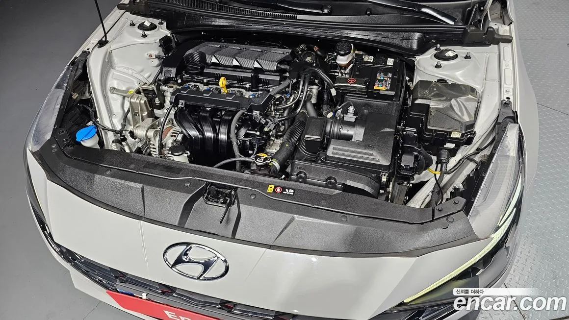 Hyundai AVANTE — фото 9