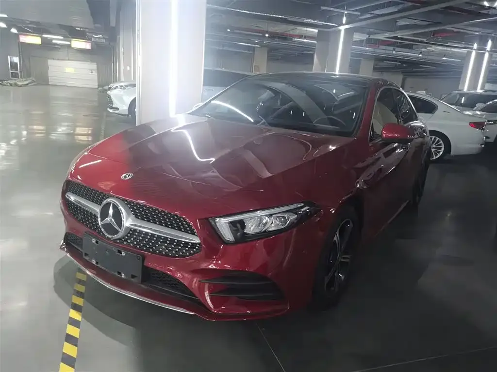 Mercedes-Benz A-Class 2023 из CN, фото 1
