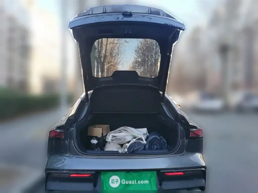Changan UNI-V 2024 из CN, фото 4