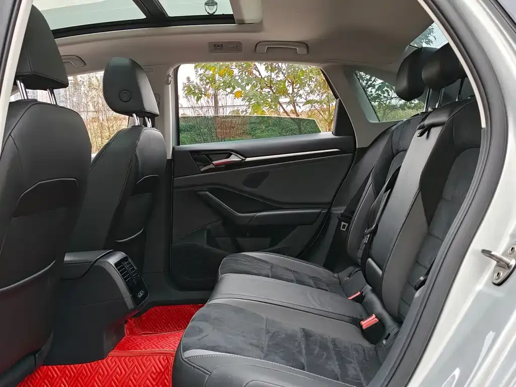 Volkswagen Sagitar 2021 из CN, фото 4