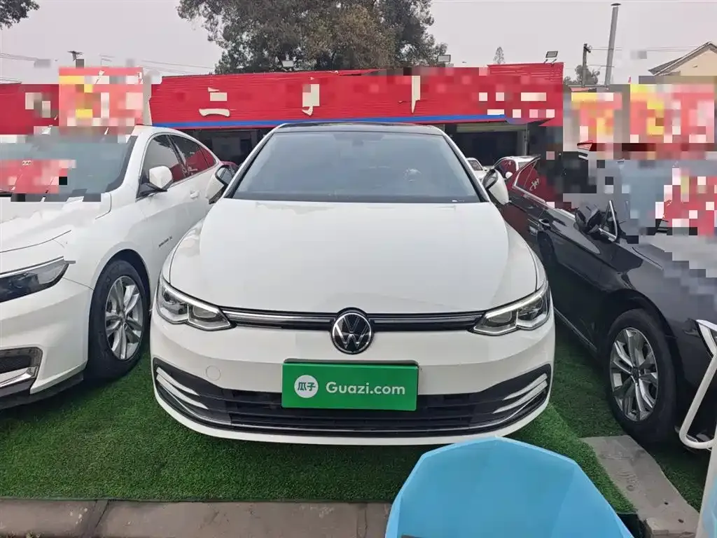 Volkswagen Golf 2023 из CN, фото 5