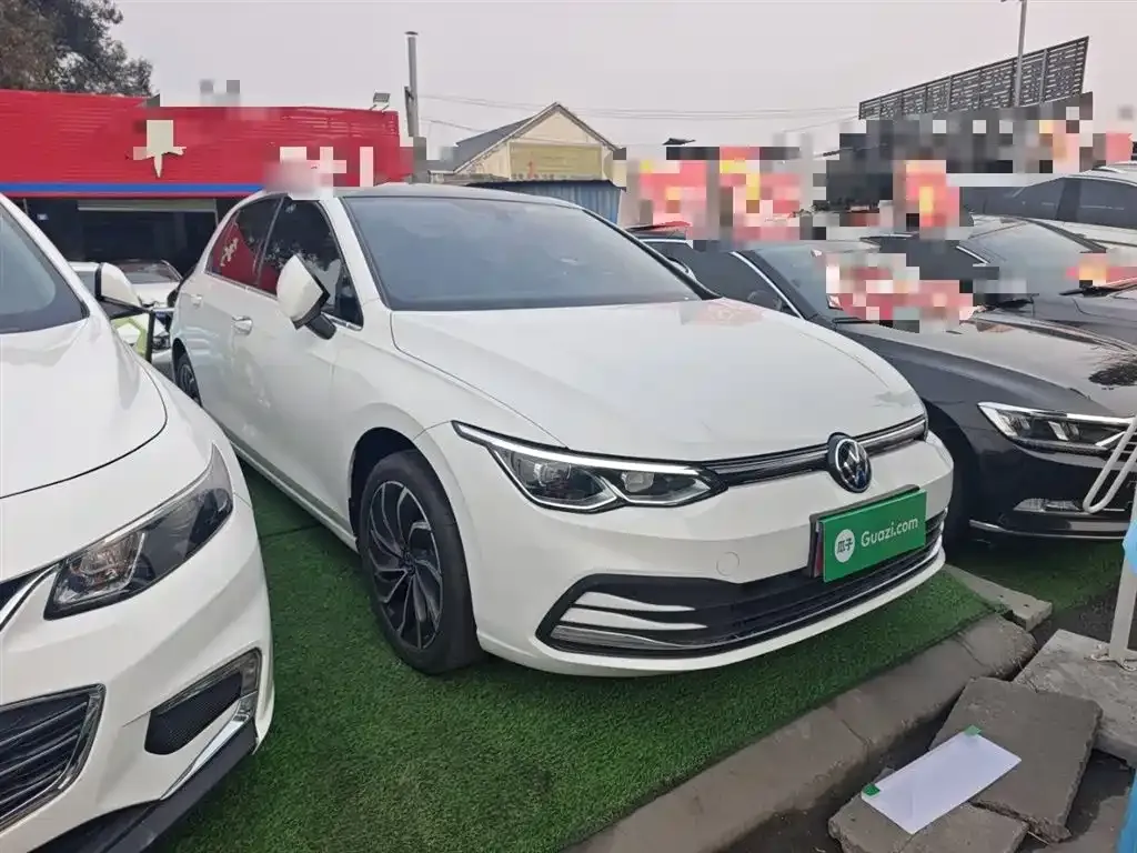 Volkswagen Golf 2023 из CN, фото 4