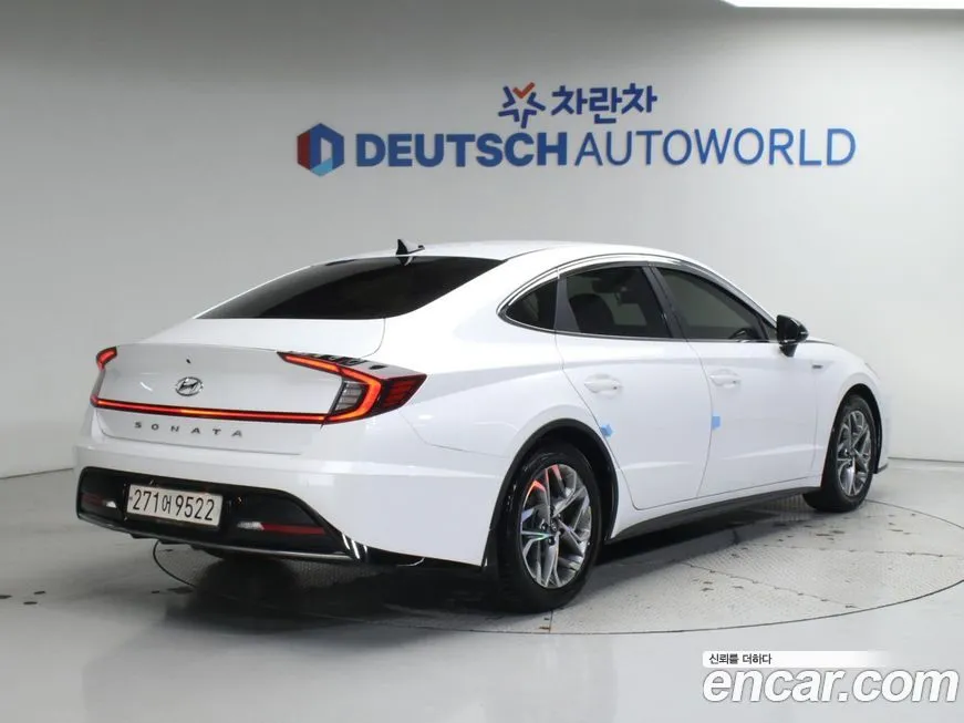 Hyundai Sonata 2022 из KR, фото 2