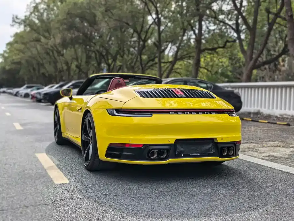 Porsche 911 2022 из CN, фото 5