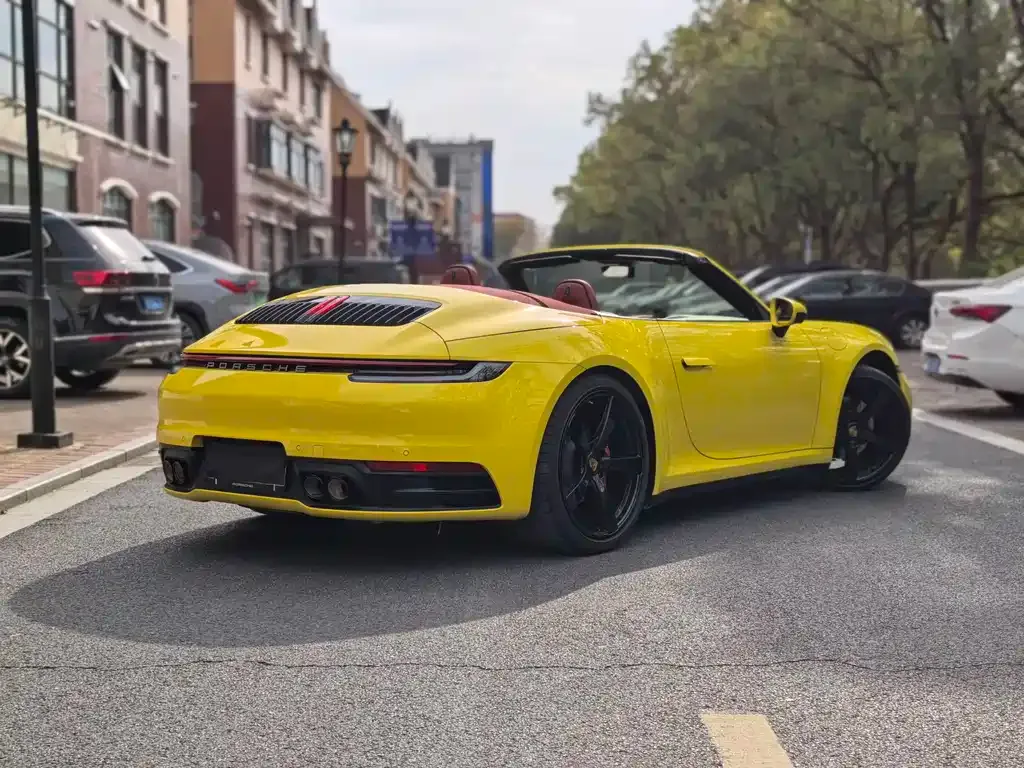 Porsche 911 2022 из CN, фото 9
