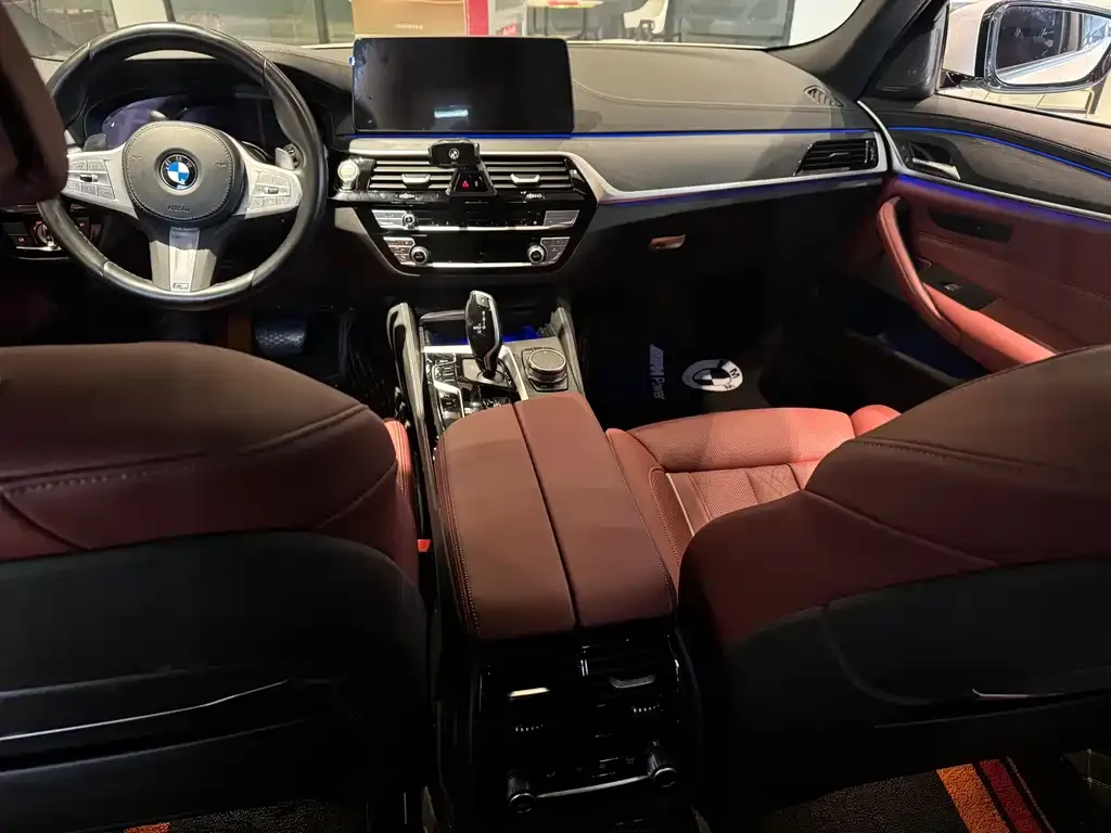 BMW 5 Series — фото 2