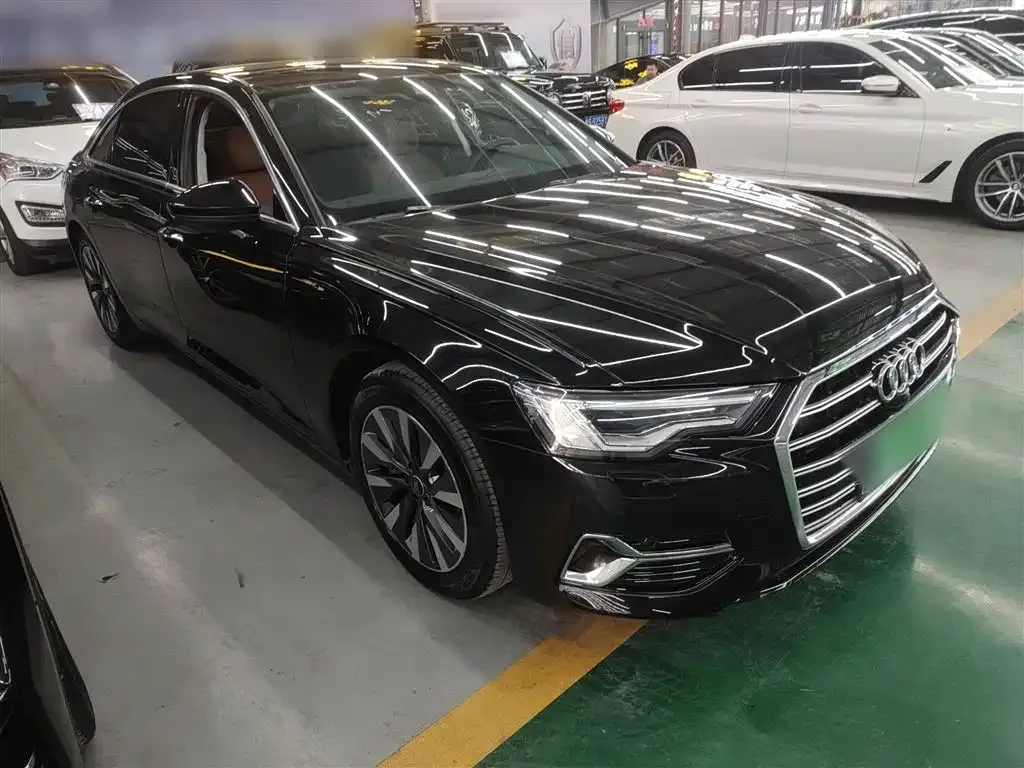 Audi A6L 2023 из CN, фото 3