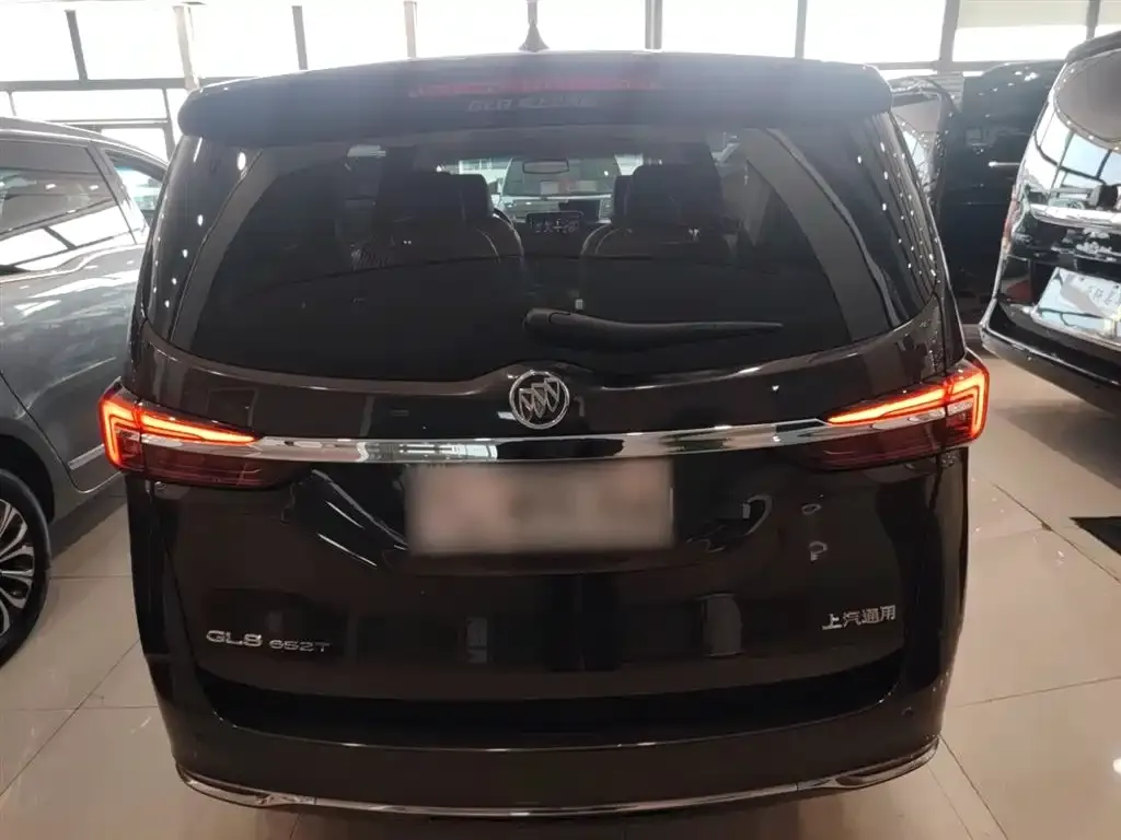 Buick GL8 2021 из CN, фото 6