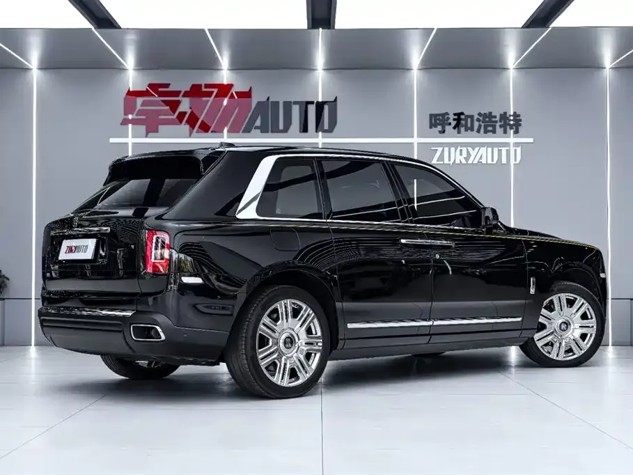 Rolls-Royce Cullinan 2022 из CN, фото 4