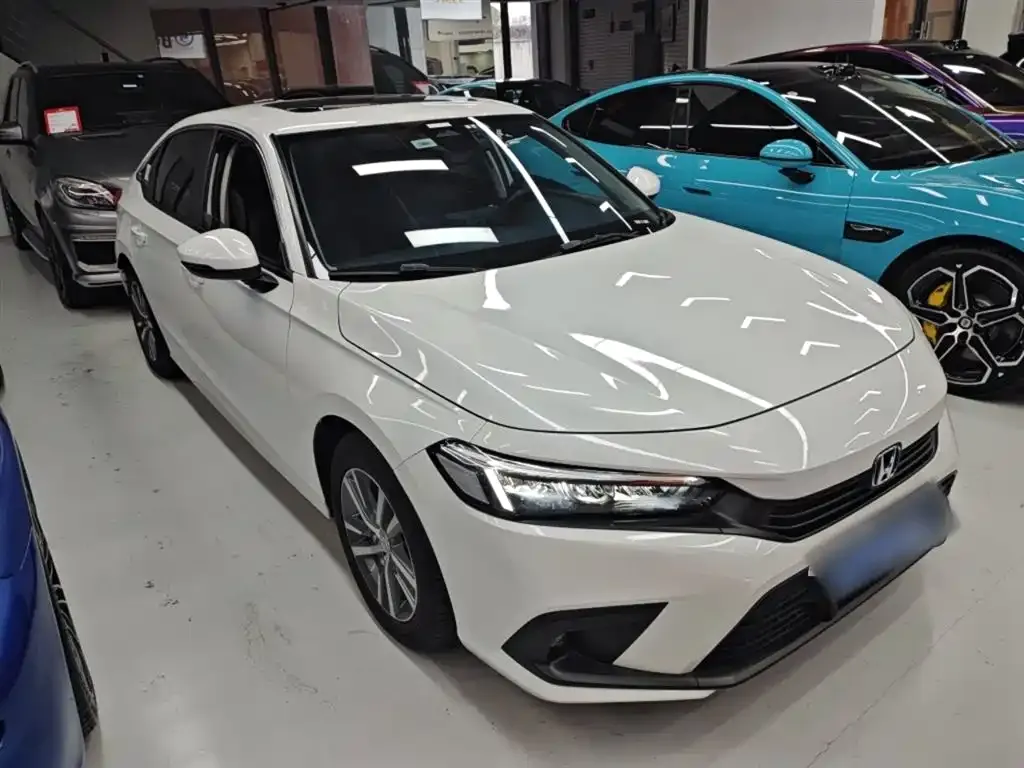 Honda Civic 2024 из CN, фото 2