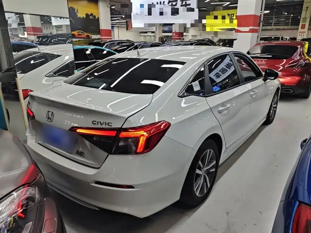 Honda Civic 2024 из CN, фото 10