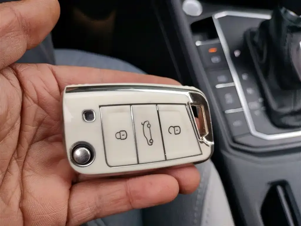 Volkswagen Lavida 2024 из CN, фото 3