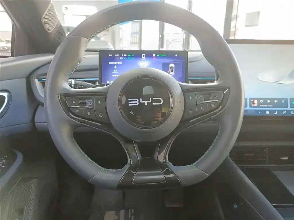 BYD Seal 06GT — фото 4