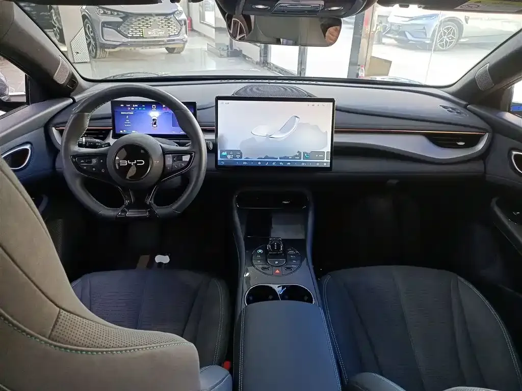 BYD Seal 06GT — фото 3