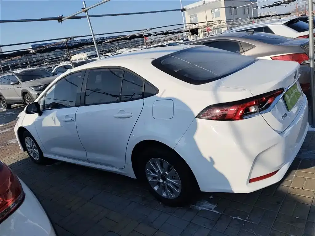 Toyota Corolla 2024 из CN, фото 10