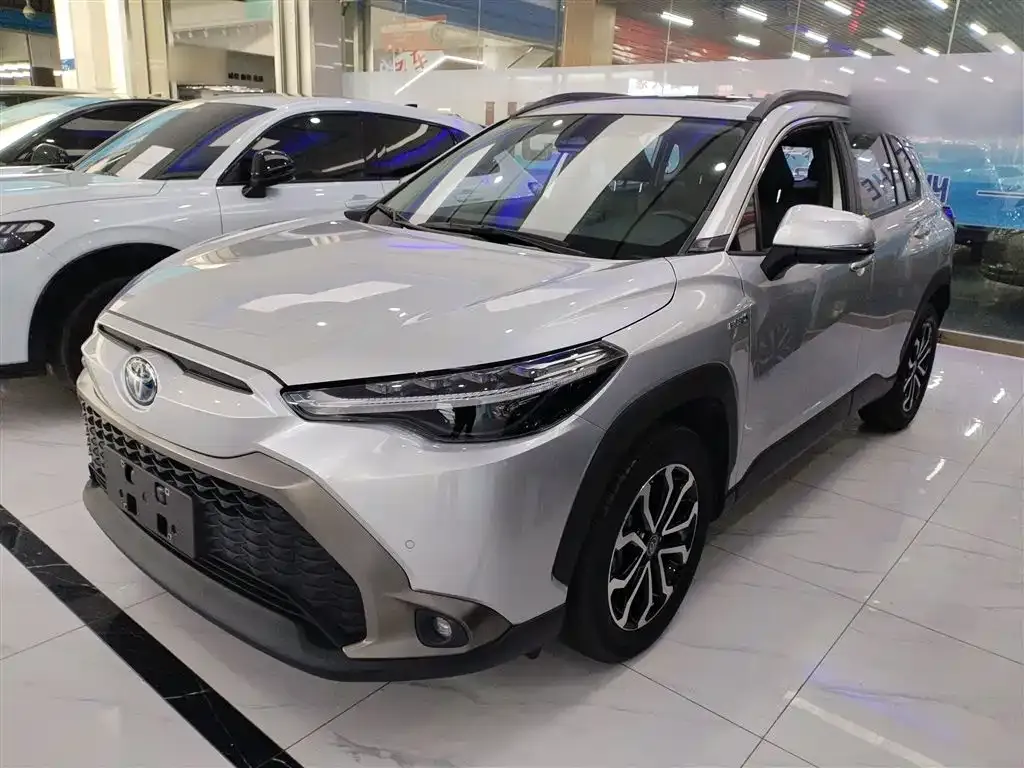 Toyota Frontlander 2023 из CN, фото 3