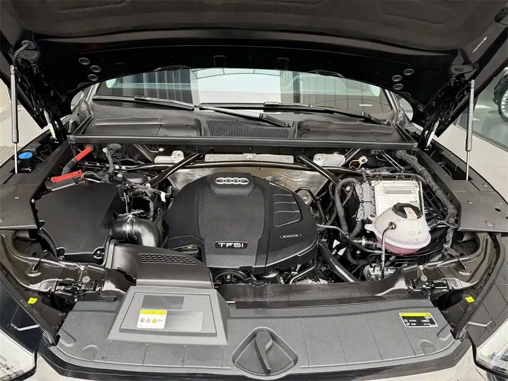 Audi Q5L 2023 из CN, фото 9