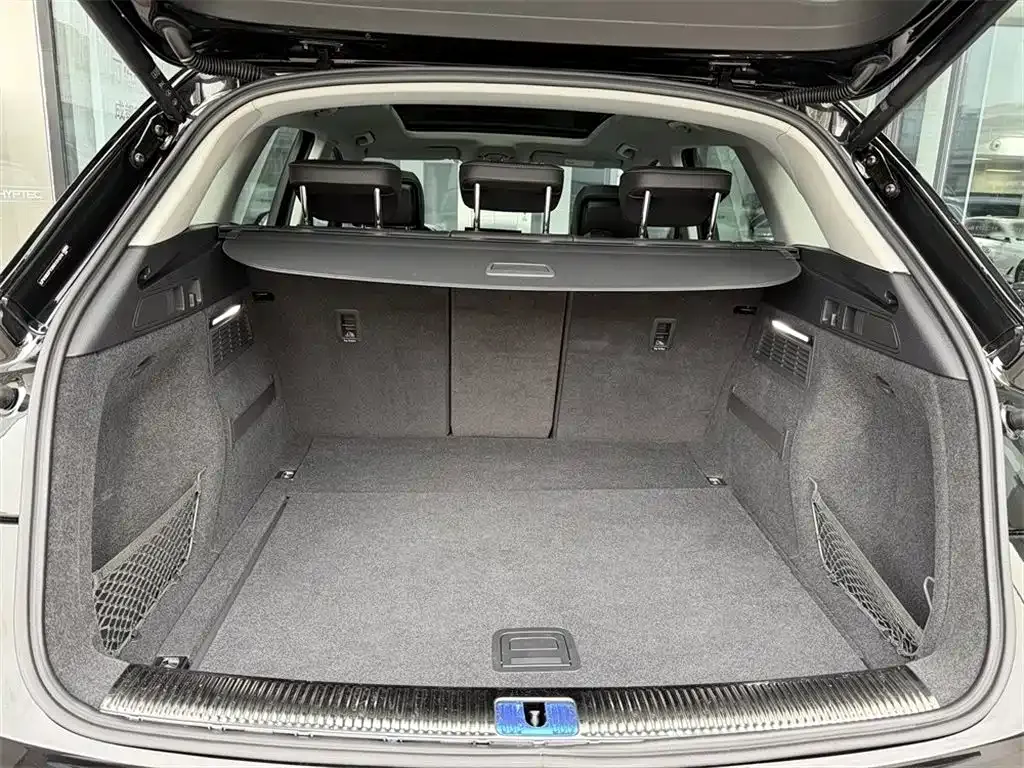 Audi Q5L 2023 из CN, фото 8
