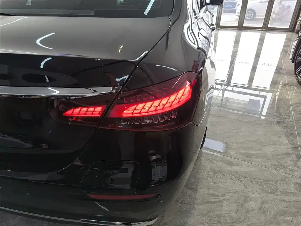 Mercedes-Benz E-Class New Energy 2023 из CN, фото 3