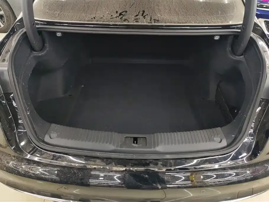 Hongqi H5 2023 из CN, фото 6