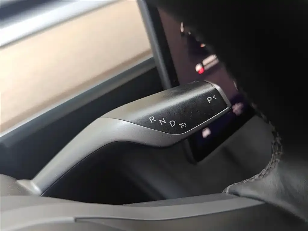 Tesla Model Y 2023 из CN, фото 3
