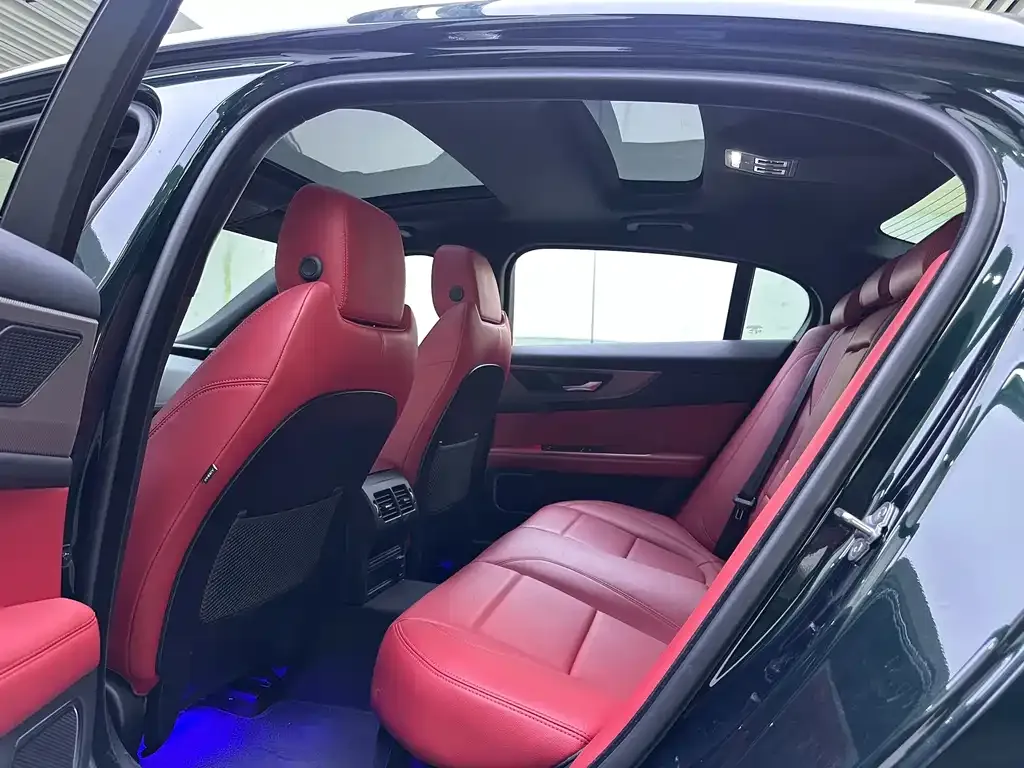 Jaguar XEL 2022 из CN, фото 10