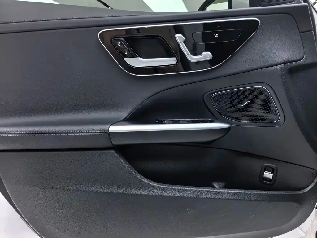Mercedes-Benz C-Class 2023 из CN, фото 6